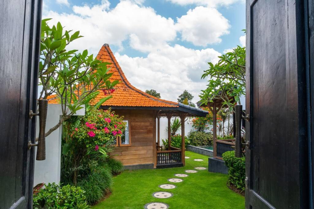 Berawa Canggu Stylish Joglo 3 Bedrooms Private Villa With Private Pool Kültér fotó