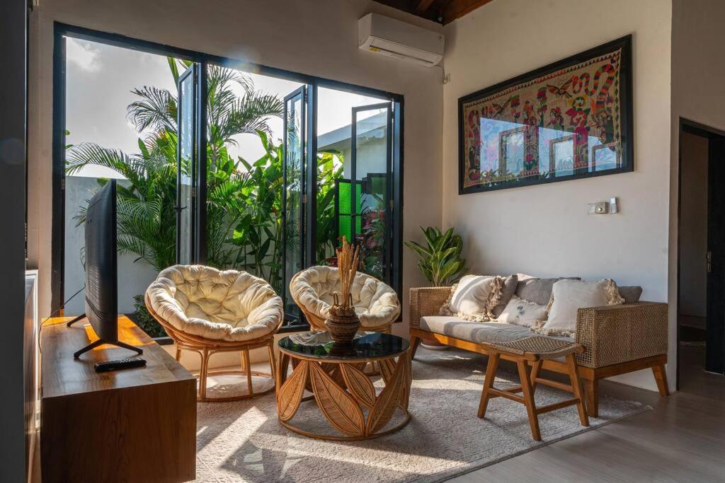 Berawa Canggu Stylish Joglo 3 Bedrooms Private Villa With Private Pool Kültér fotó